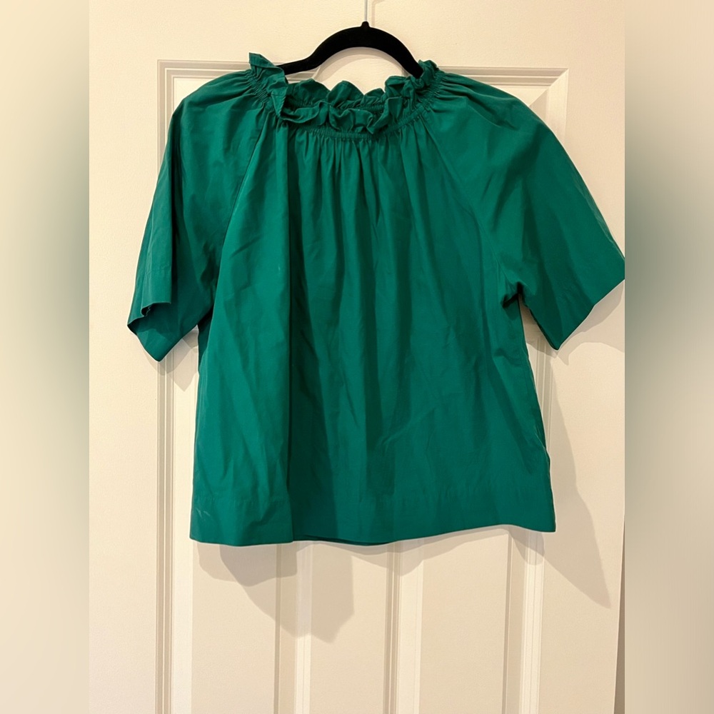 GREEN OFF THE SHOULDER CROPPED TOP- SIZE SMALL - Picture 2 of 5